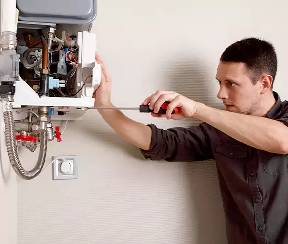 Certified Technicians for Electric Tankless Water Heater Installation in Palmetto Bay, FL: Fast & Reliable Service.