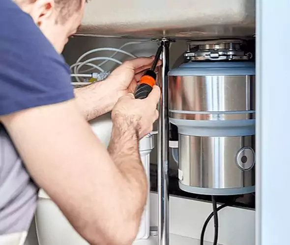 Expert Plumber for Garbage Disposal Replacement in Palmetto Bay, FL