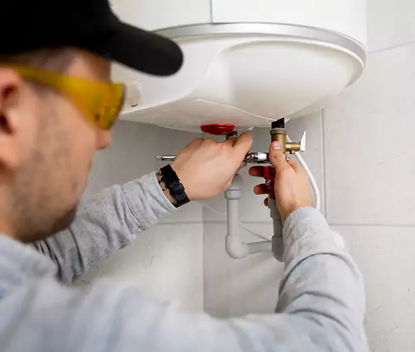 Get Affordable Water Heater Repair Service in Palmetto Bay, FL