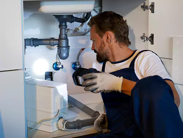 Why Choose Palmetto Bay Plumbers for Water Leak Repair in Palmetto Bay, FL?